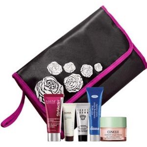Brand new Travel Cosmetic Makeup hanging Bag